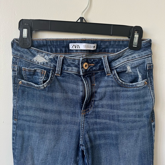 Zara MID rise Skinny Jeans with raw hem size 4 - Picture 3 of 7